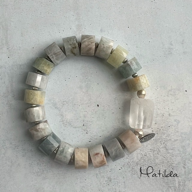 【再販】tumble bracelet（アクアマリン）