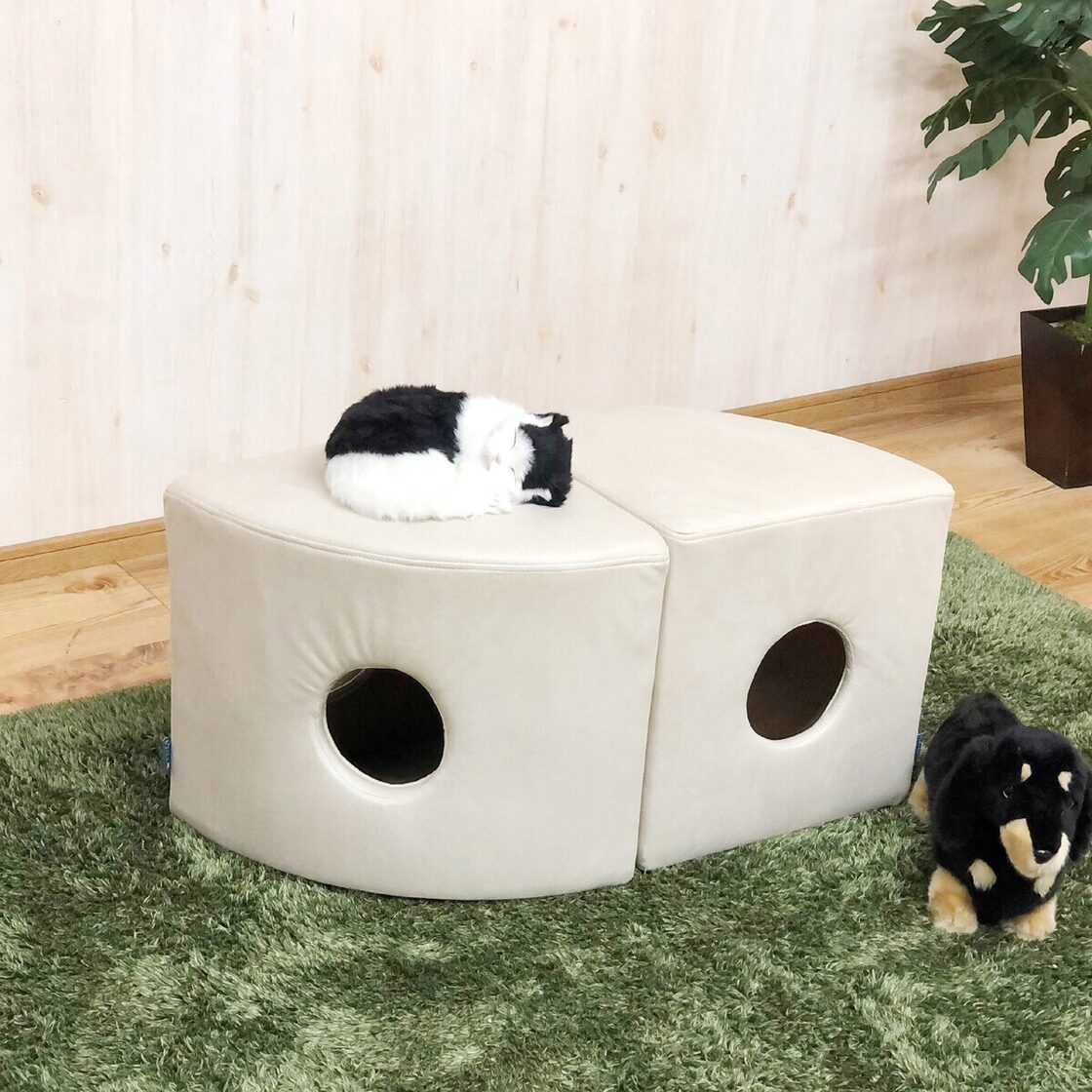 大人が座っても大丈夫！ねこちゃんのトンネル秘密基地 ハイタイプ  