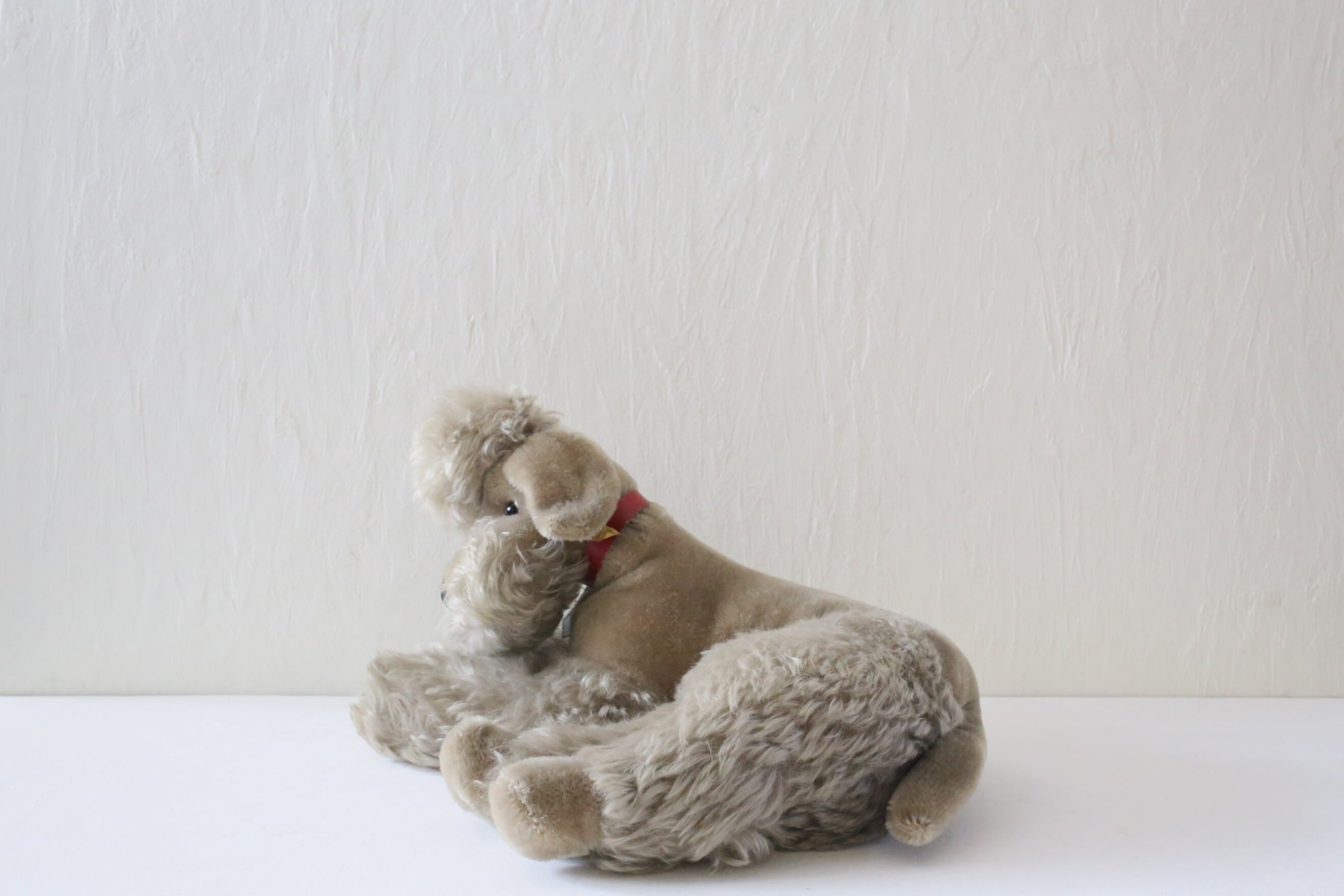 ドイツ ヴィンテージ Steiff シュタイフ『Snobby』( 寝そべりタイプ
