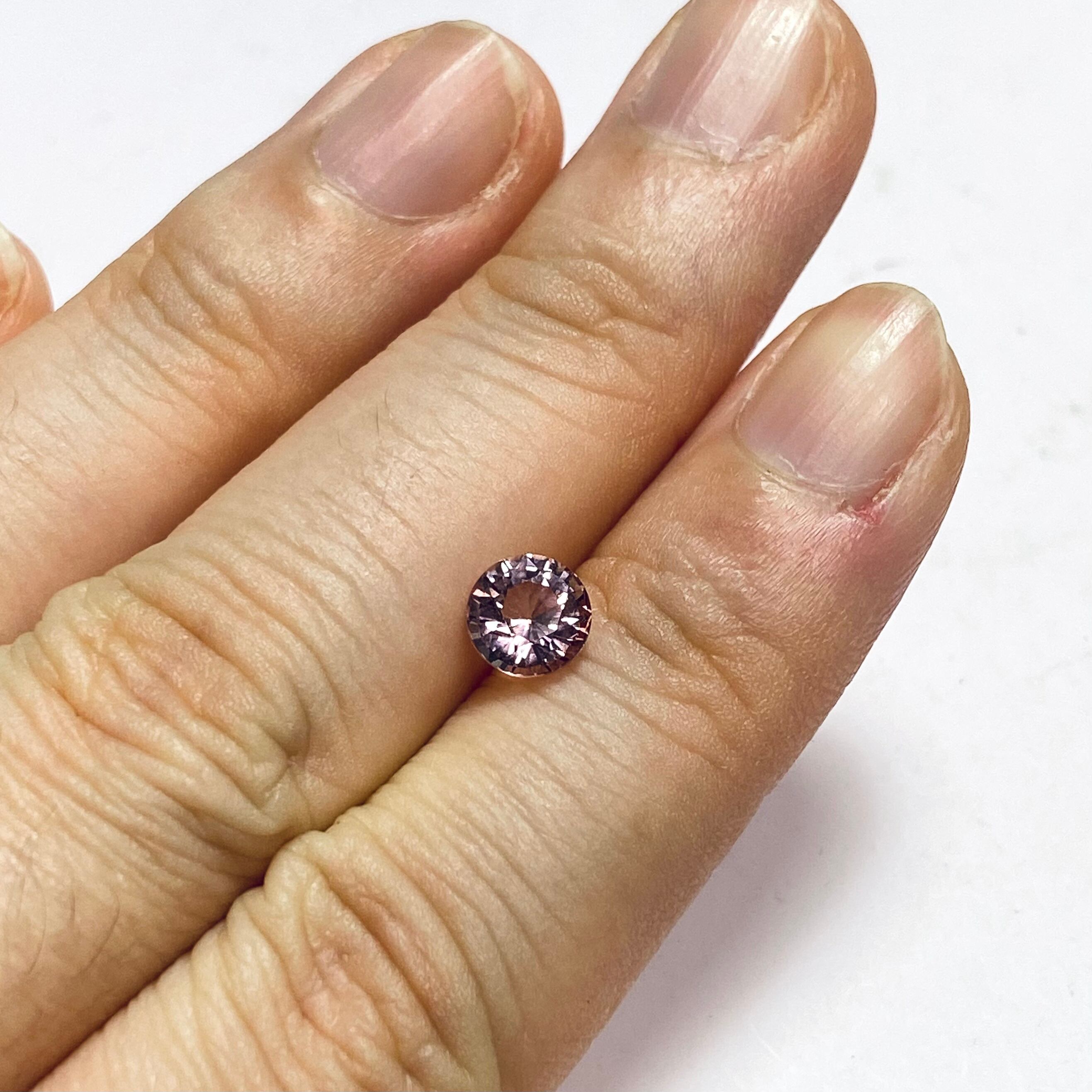 光当たる桜　トルマリン2