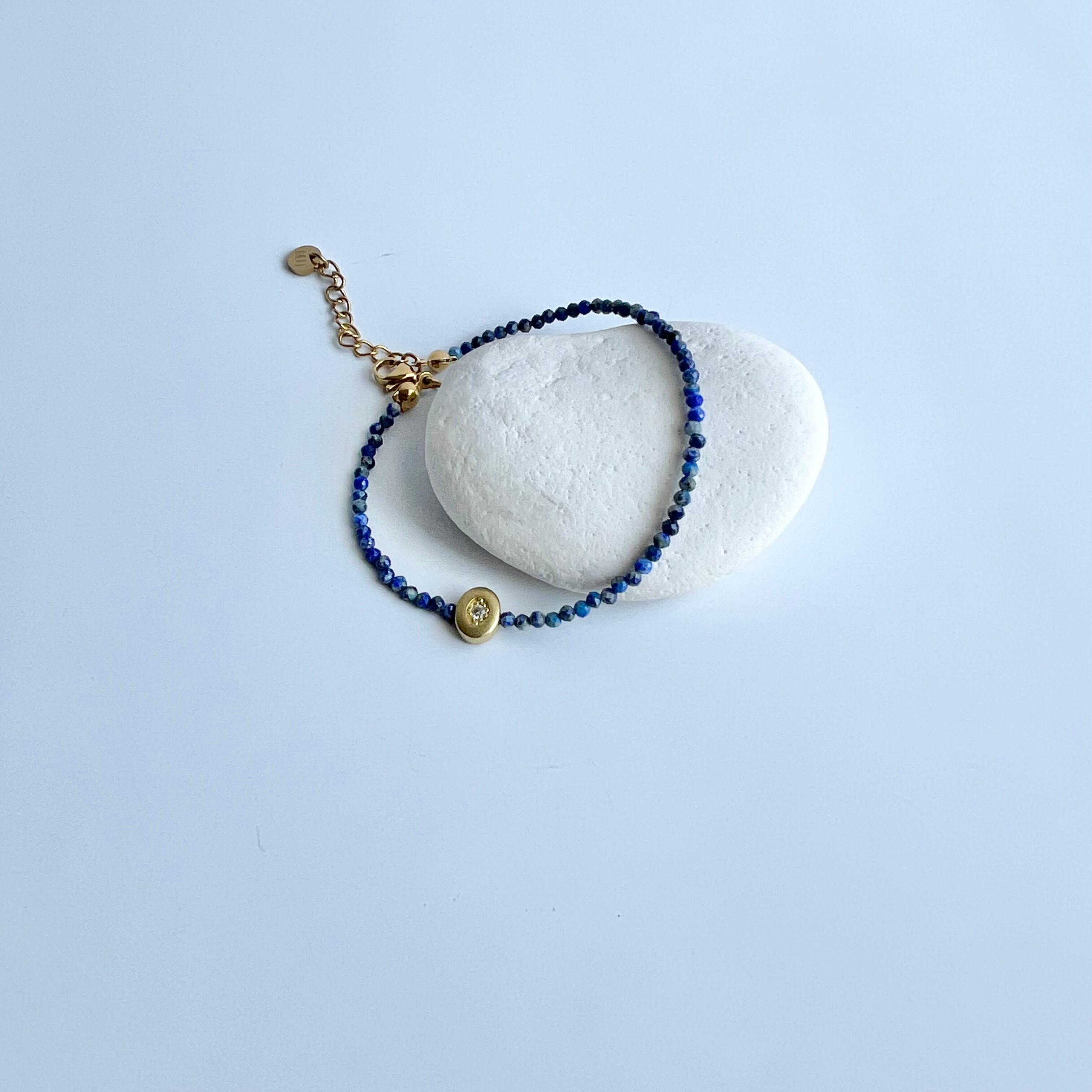 ラピスラズリ〉真鍮ビーズブレスレット | Handmade Accessory MU