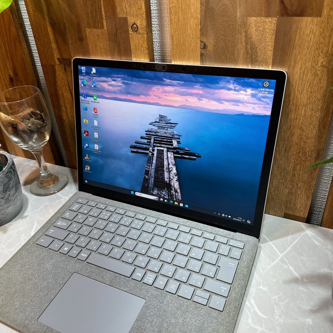 美品】Surface Laptop 2☘️メ8GB☘️i5第8世代/SSD256G | Pay ID
