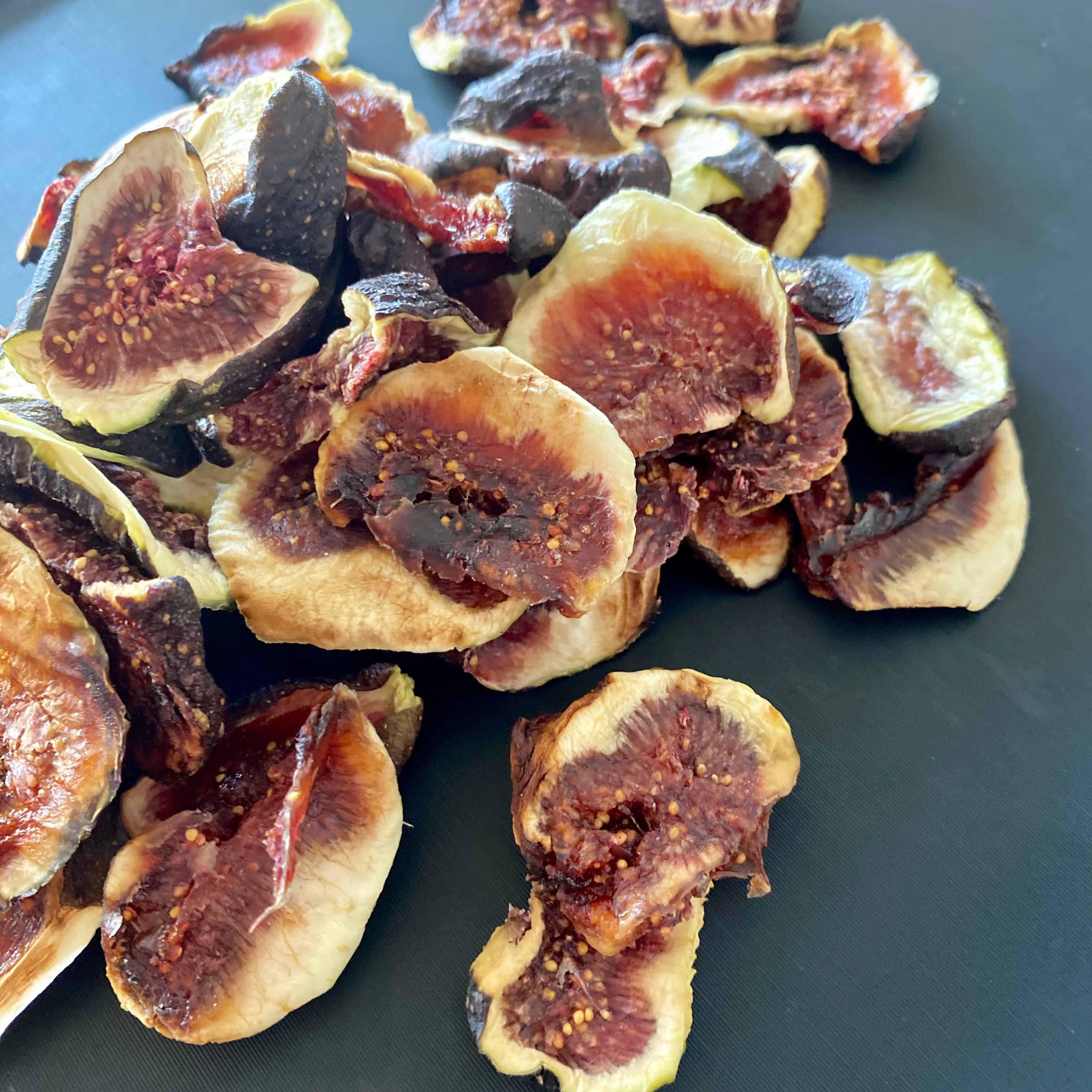 いちじくのココアスパイスグラノーラ