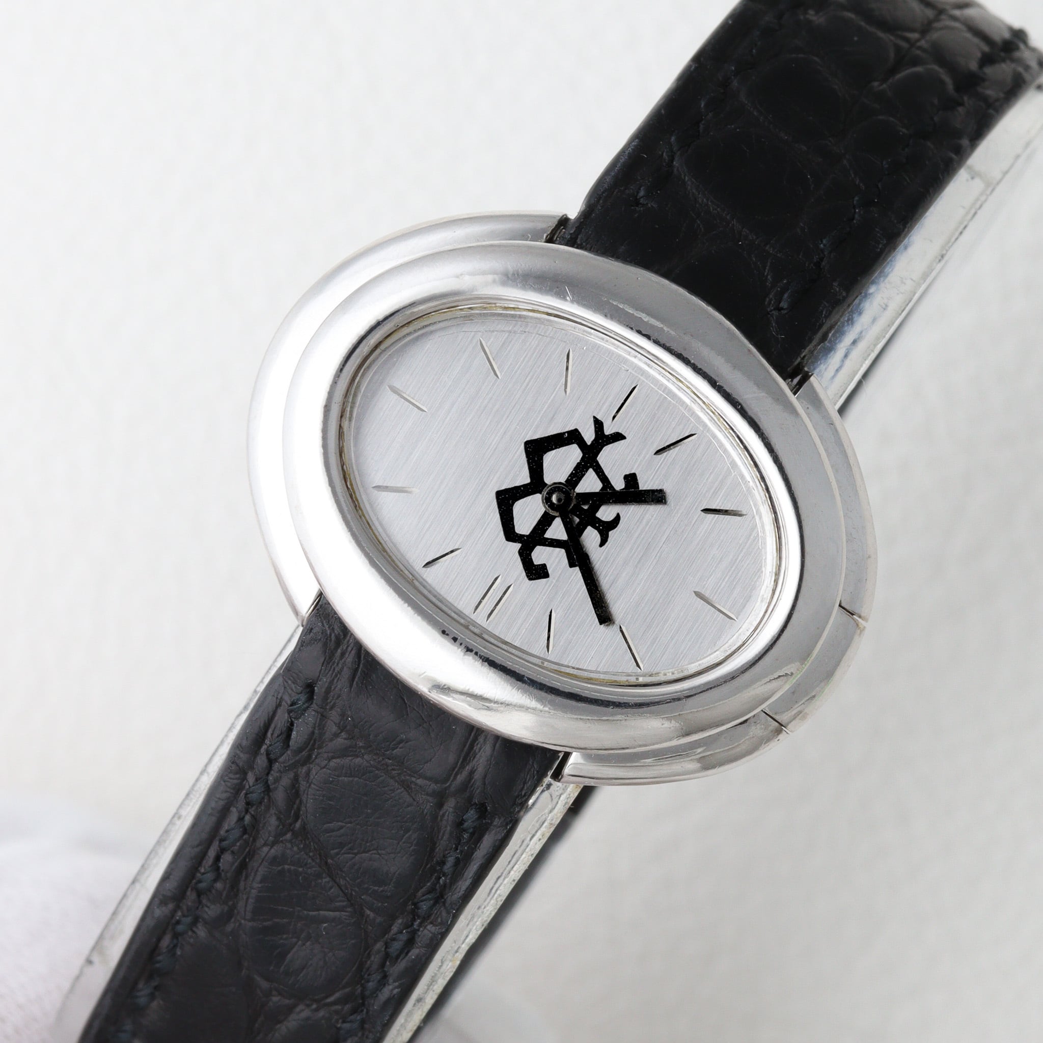 ’’希少品’’ ブシュロン ハンターケース 18kWG 手巻き Bマーク