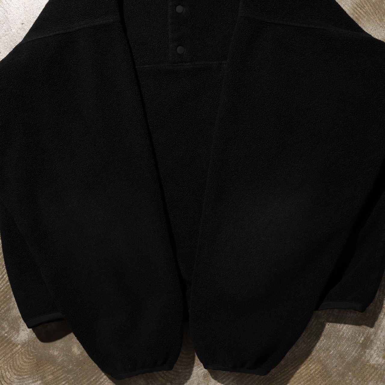 美品 L 12年 オールブラック 黒 Synchilla Snap-T Patagonia シンチラ スナップT パタゴニア