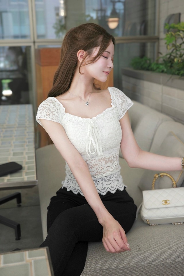 カップインレーストップス【WHITE】