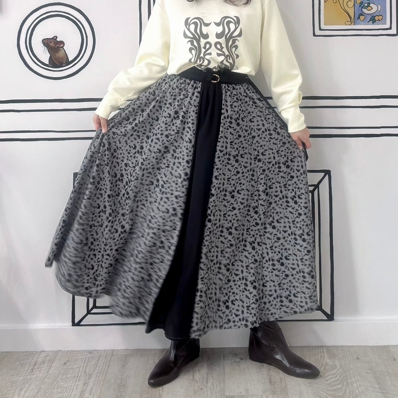 グレーレオパードフレアスカート