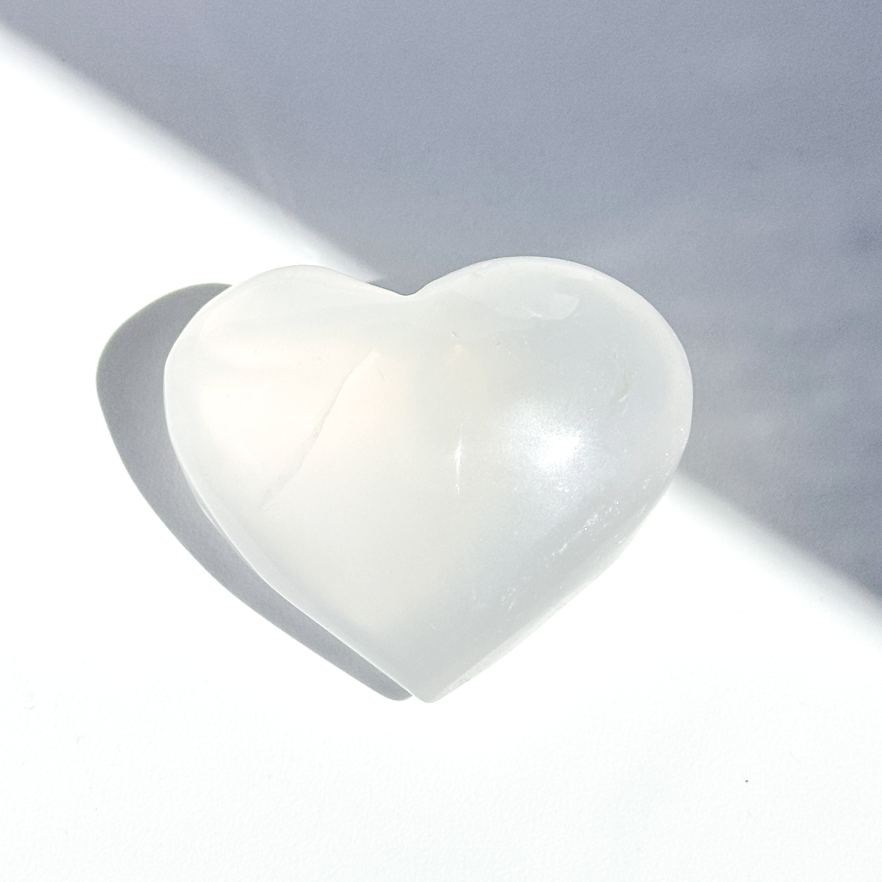 ぷるぷる♡モザンビーク産ローズクォーツ ハート型13◇ Rose Quartz ◇天然石・鉱物・パワーストーン・インテリア