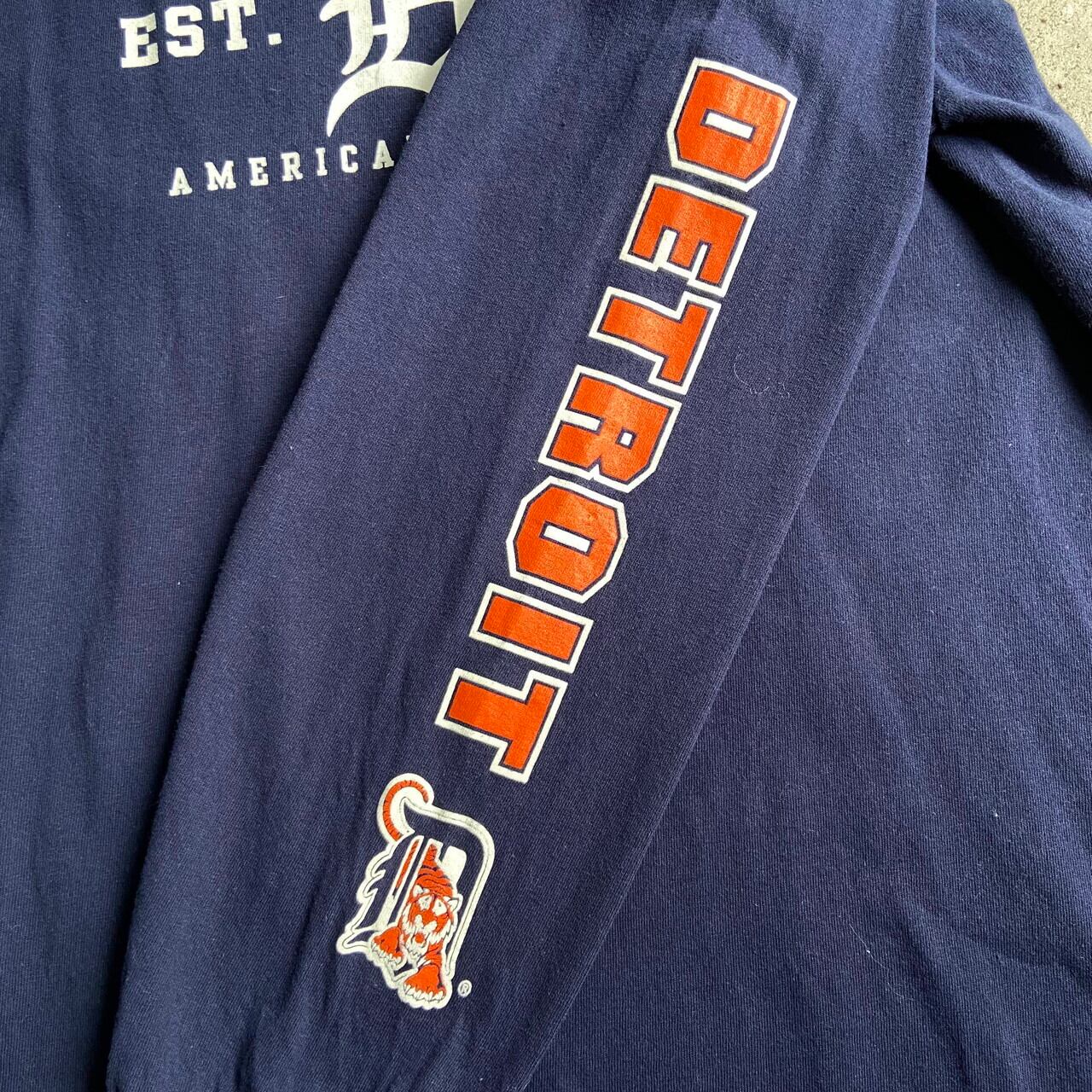 MLB デトロイトタイガース☆マジェスティック☆ラグランロンT☆USAメンズXL