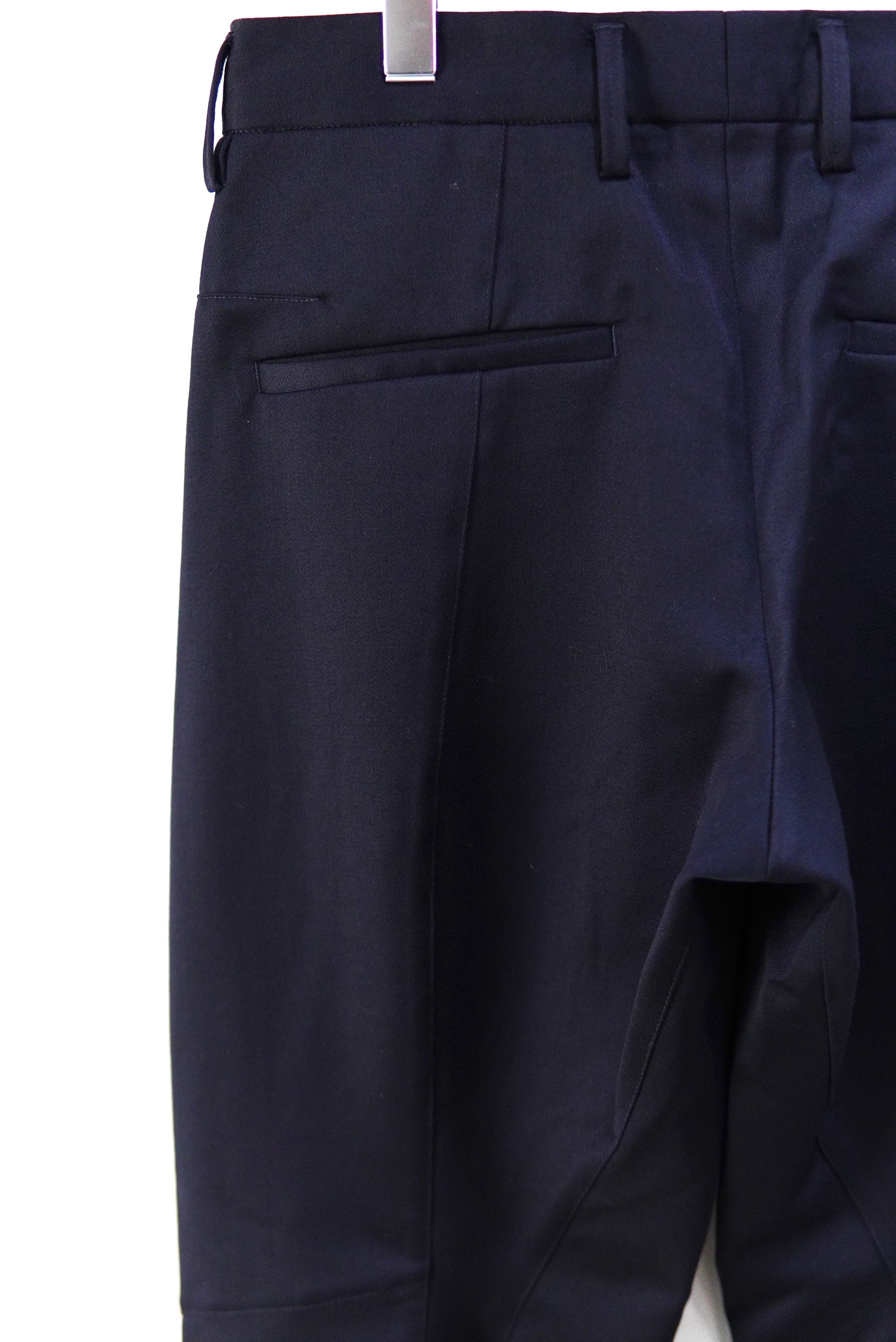 Omar Afridi /KNEE DARTED FLARE SHORTS / オマールアフリディ | POETRY