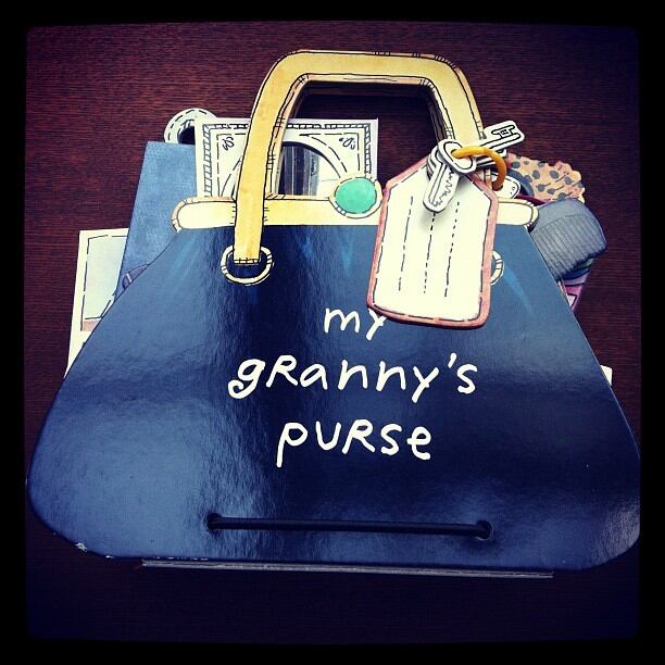 絵本「My Granny's Purse」 - 画像1