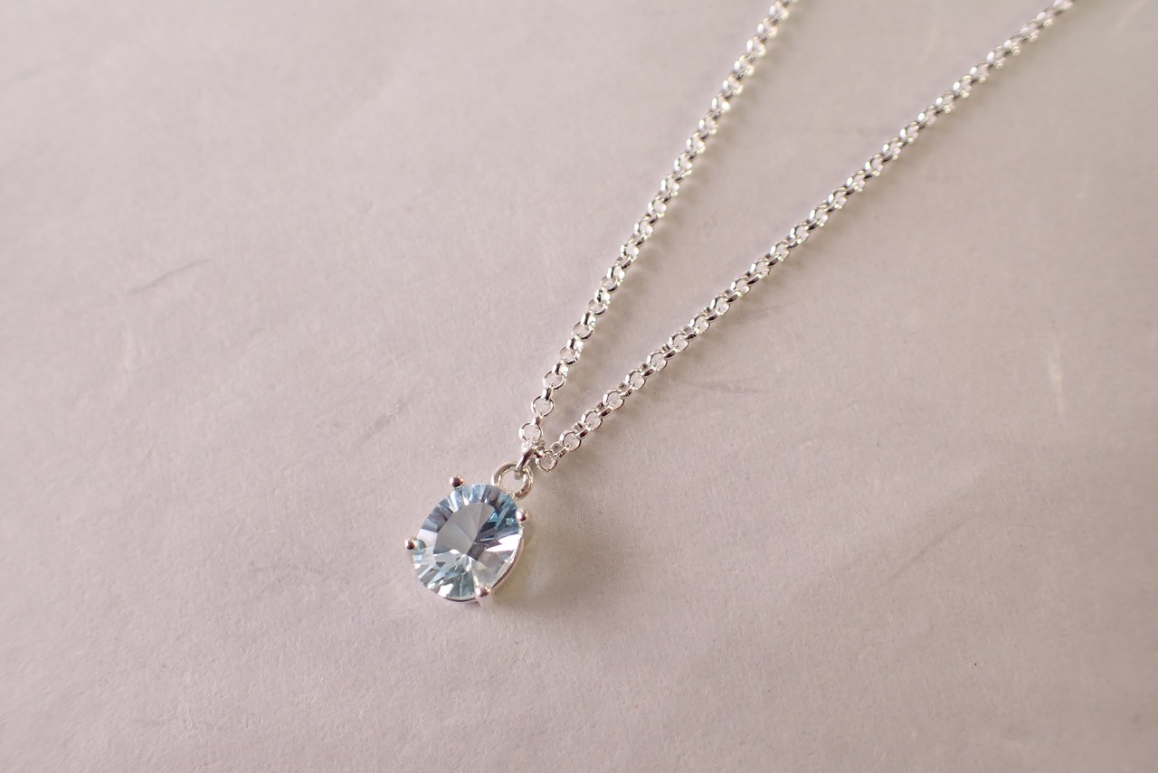 ブルートパーズネックレス　2.18ct [D12‐115]