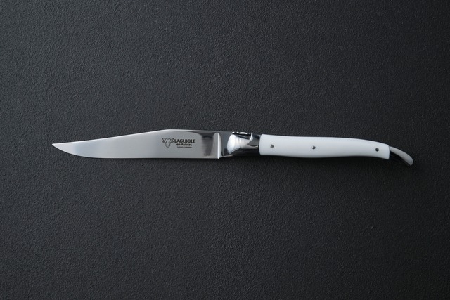 LAGUIOLE EN AUBRAC ラギオール アン オブラック ホワイトストーン ステーキナイフ