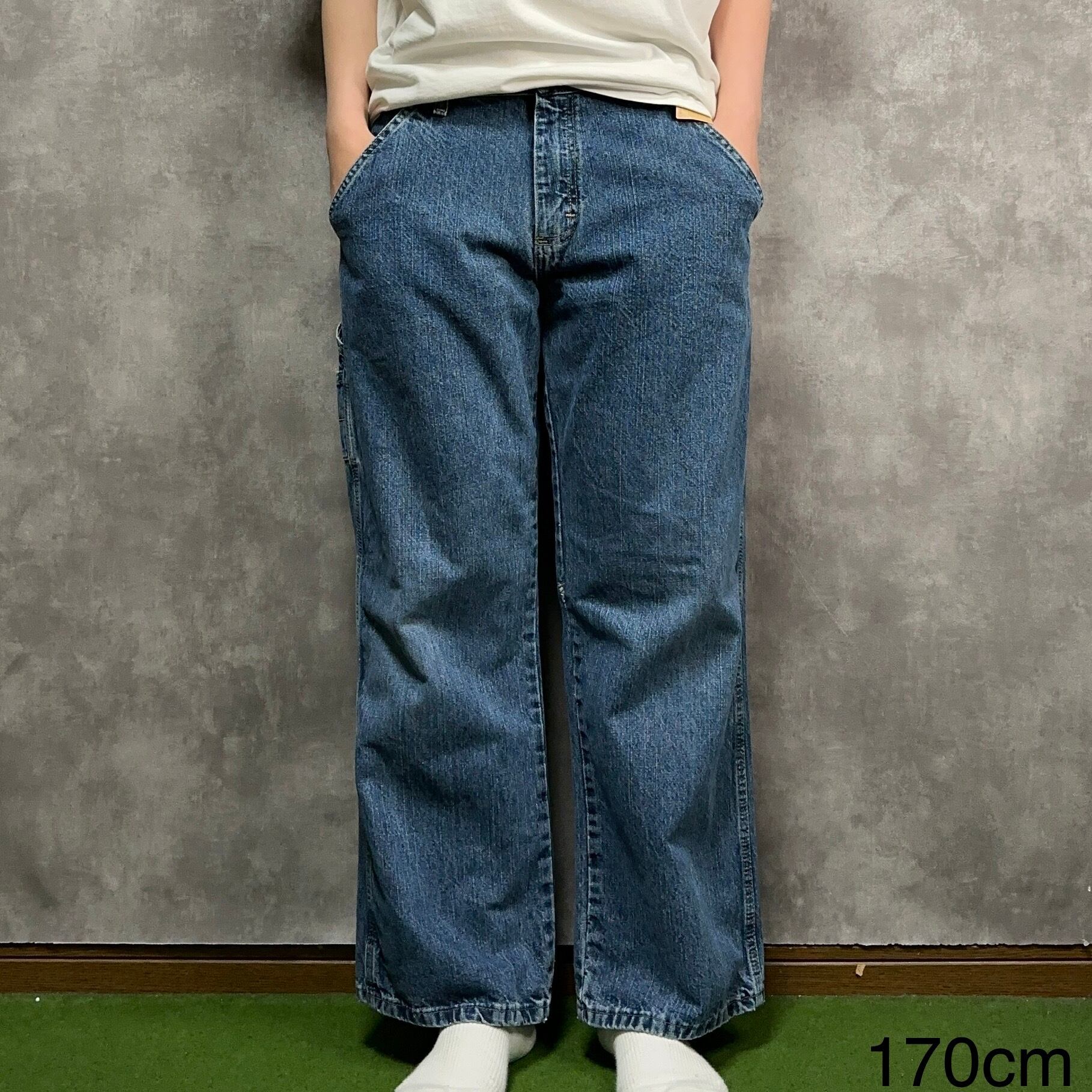 W32×L30】wrangler デニムペインターパンツ ブランドタグ | 古着屋OLDGREEN