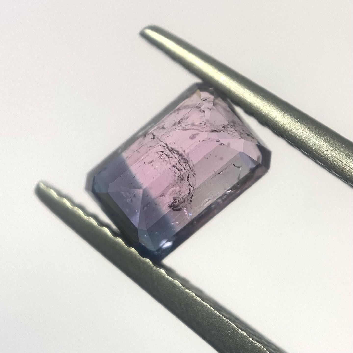 アートな夕焼けバイカラートルマリン