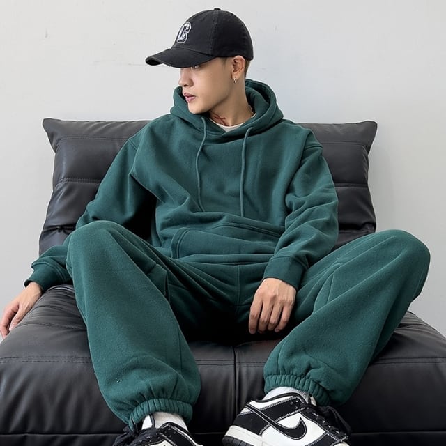 【予約販売】メンズ セットアップ 裏起毛 スエット パーカー 上下 長袖 無地 ワイン グリーン フード ルーズ 男前 スエット 韓国 パンツ セット ジム カジュアル 部屋着 リラックス ルームウエア 韓国 トレンド 大きいサイズ S/M/L/XL/2XL