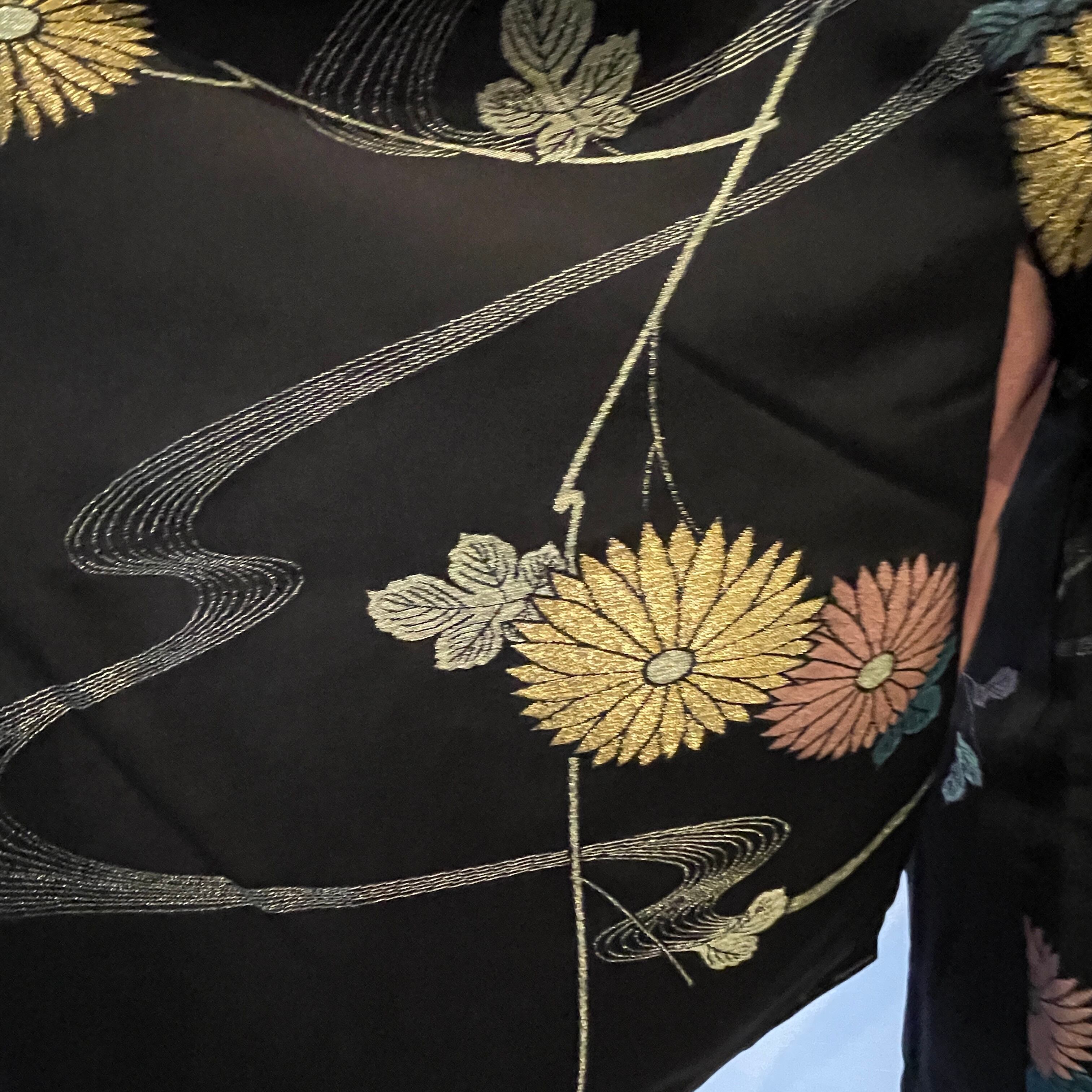 アンティーク 黒紋付 五つ紋 手刺繍 （アンティーク羽織 黒羽織 羽織 