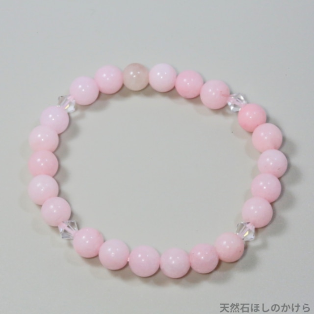 エネルギーが安定する四角形の位置にスワロフスキーを配置したモルガナイトのブレスレット(681)【結婚・愛を引き寄せる・癒し】