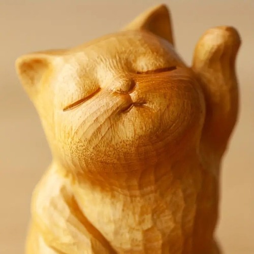 猫の置物　置物　玄関　小物　インテリア飾り　木製招き猫ねこ　可愛い　幸運　ギフト誕生日　プレゼント