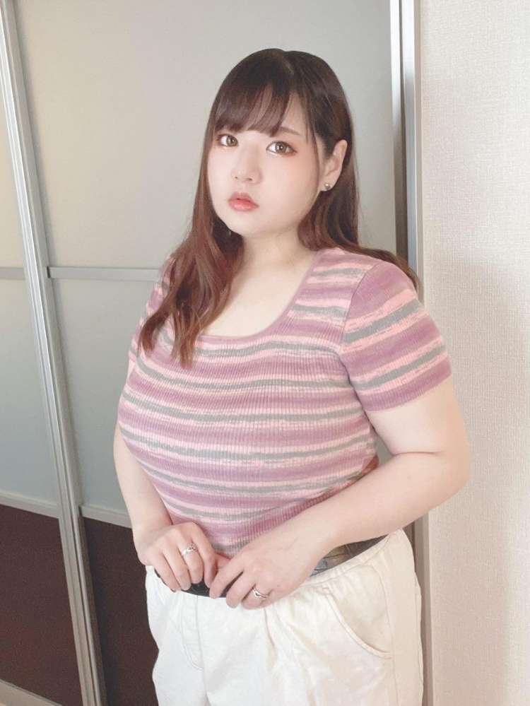 かすれボーダーミニ丈リブニットトップス 休日コーデ カジュアル 可愛い 半袖 サマーニット 大きいサイズ 韓国 Ch4379 可愛い大きいサイズ韓国 レディースファッション通販 Chulachula チュラチュラ