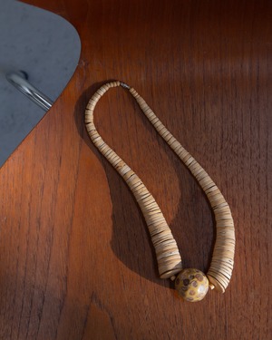 wood beads necklace