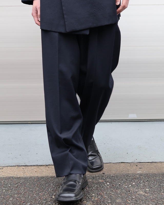 【GIORGIO ARMANI】2-pleat wide slacks <set-up>