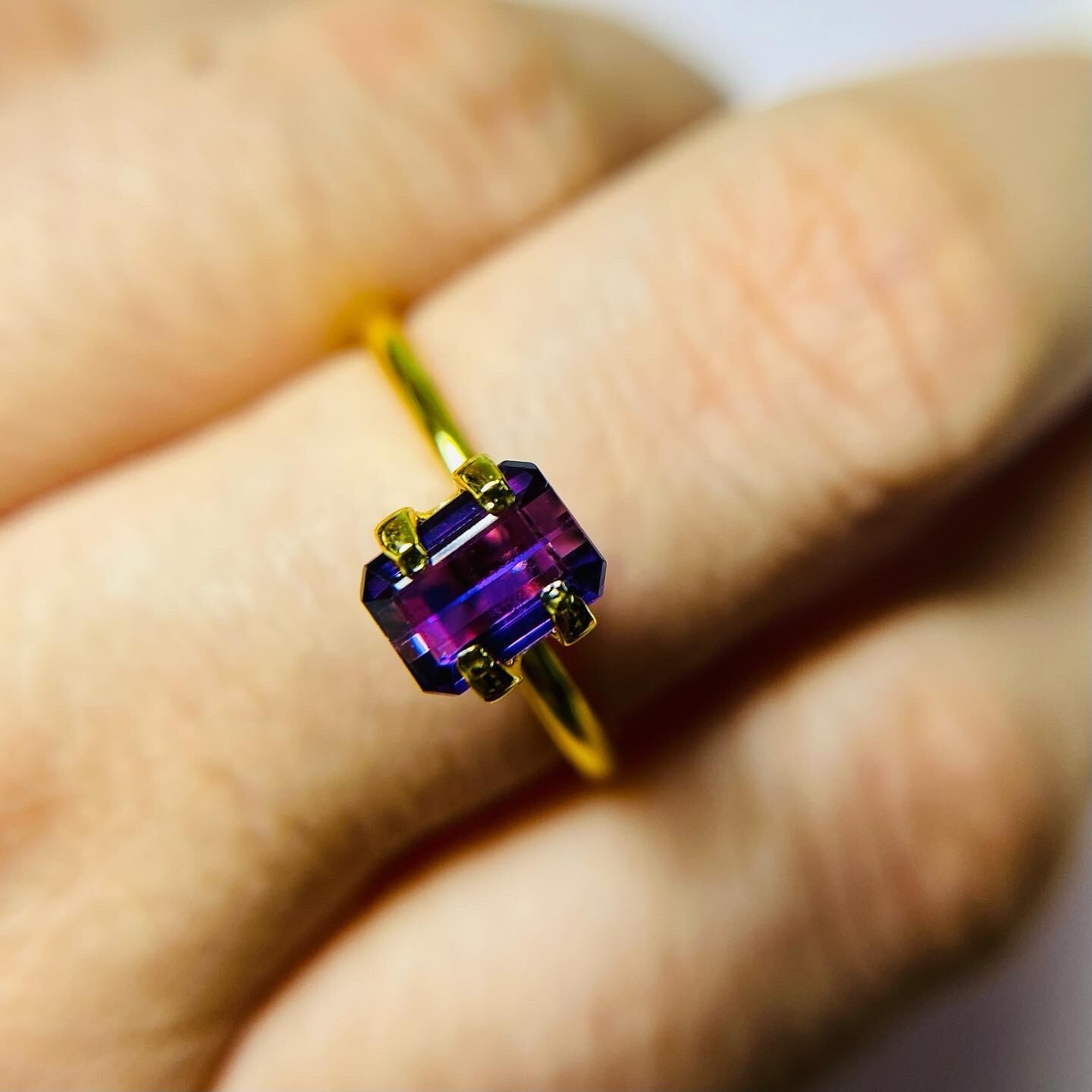 美しいアートサファイア