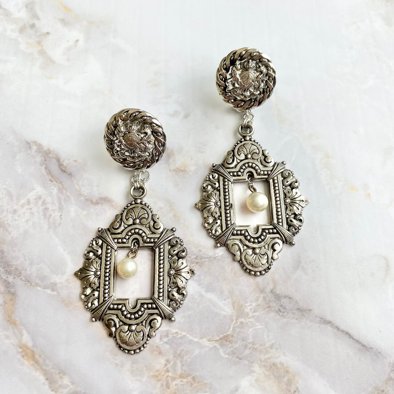 うのにもお得な情報満載 イヤリング Maruo アクセサリー うのにもお得な情報満載 イヤリング Maruo アクセサリー