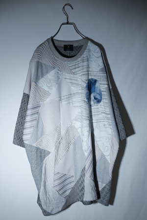 Hole-T-shirts (grey)