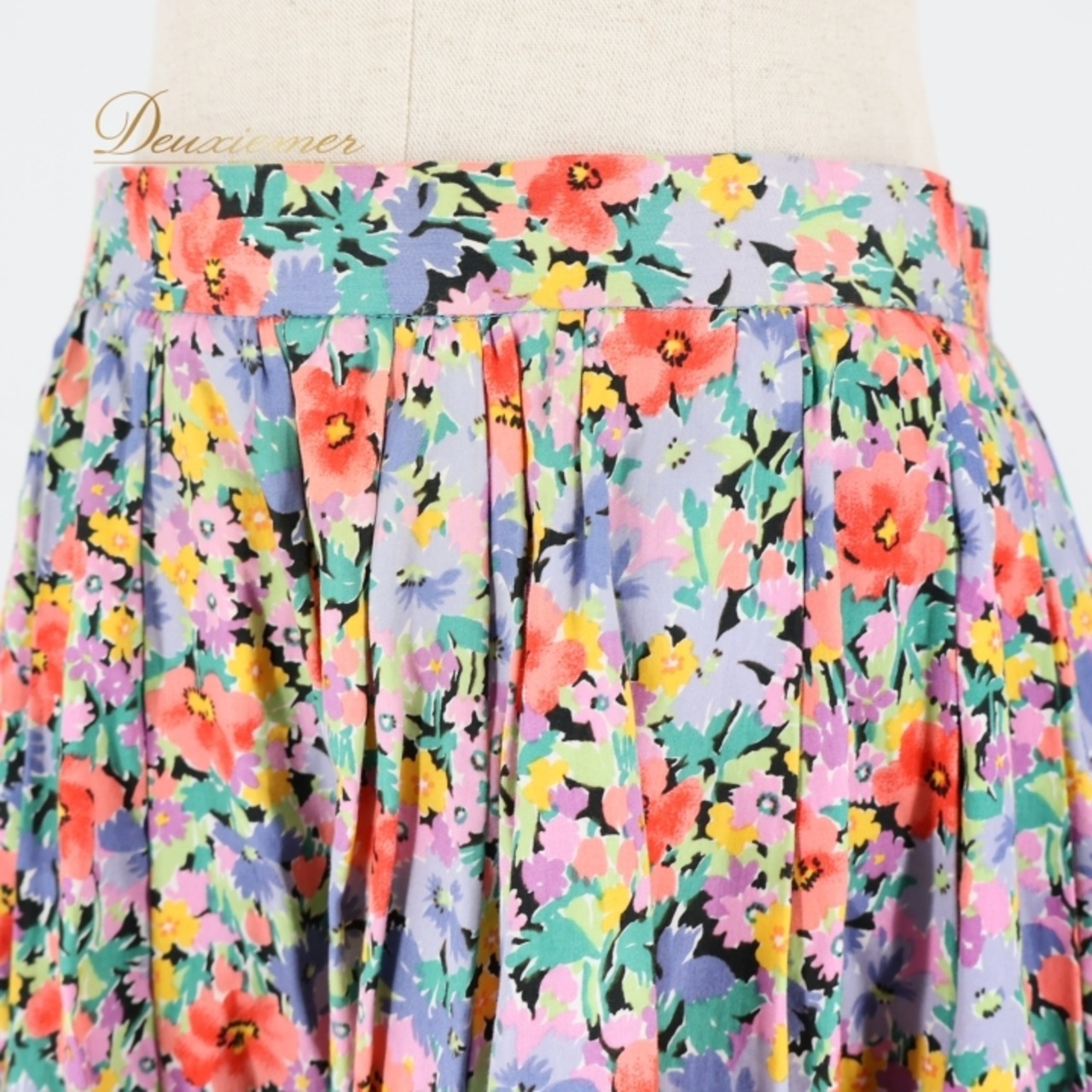 フォークダンス 衣装 スカート パープル系 花柄 レース 紫 赤 黄 紺 華やか チロリアン チロルスカート カントリー かわいい カラフル ダンス衣装 ステージ イベント 練習 レッスン レッド系 ピンク系 ネイビー系 イエロー系