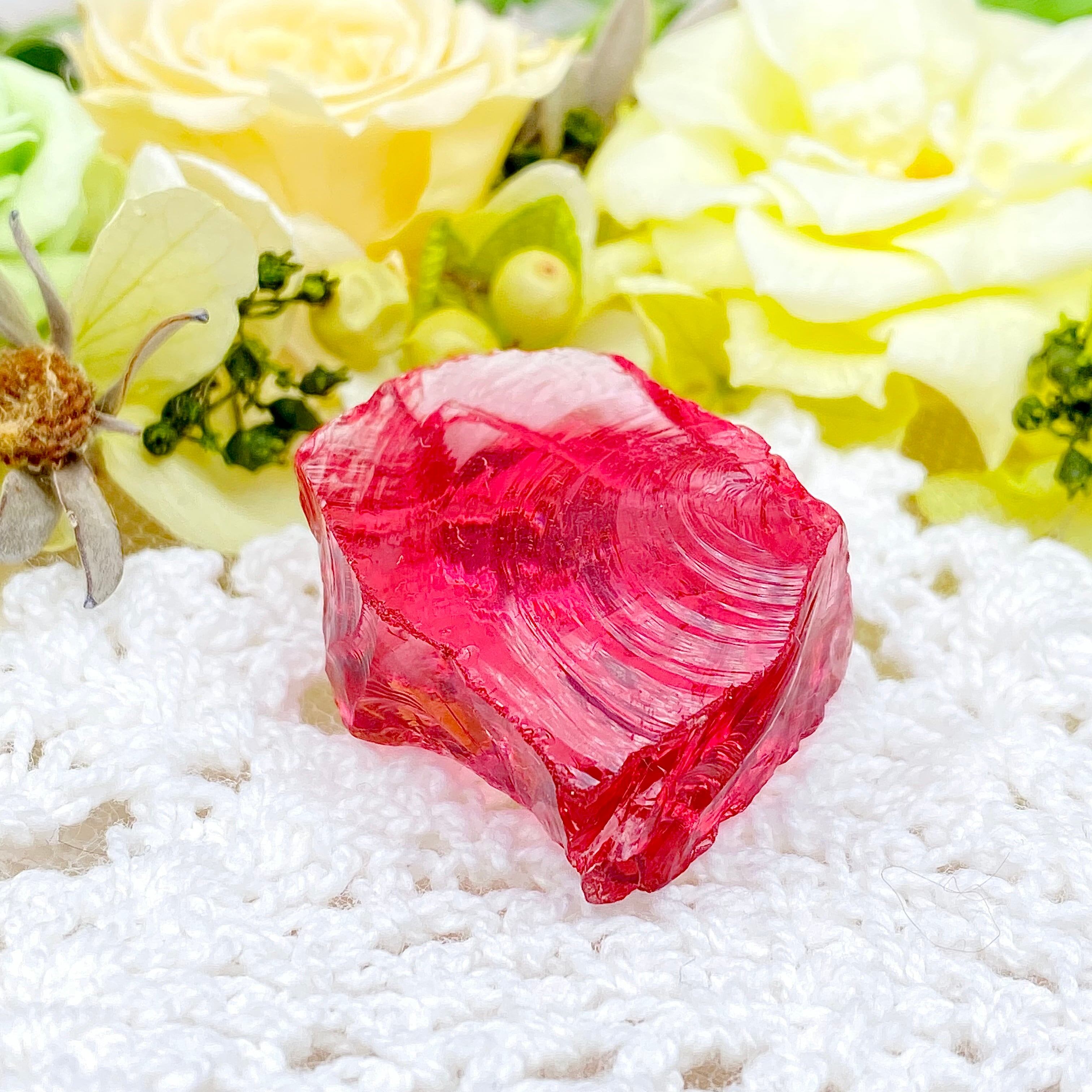 インドネシア産アンダラクリスタル原石 ストロベリー C