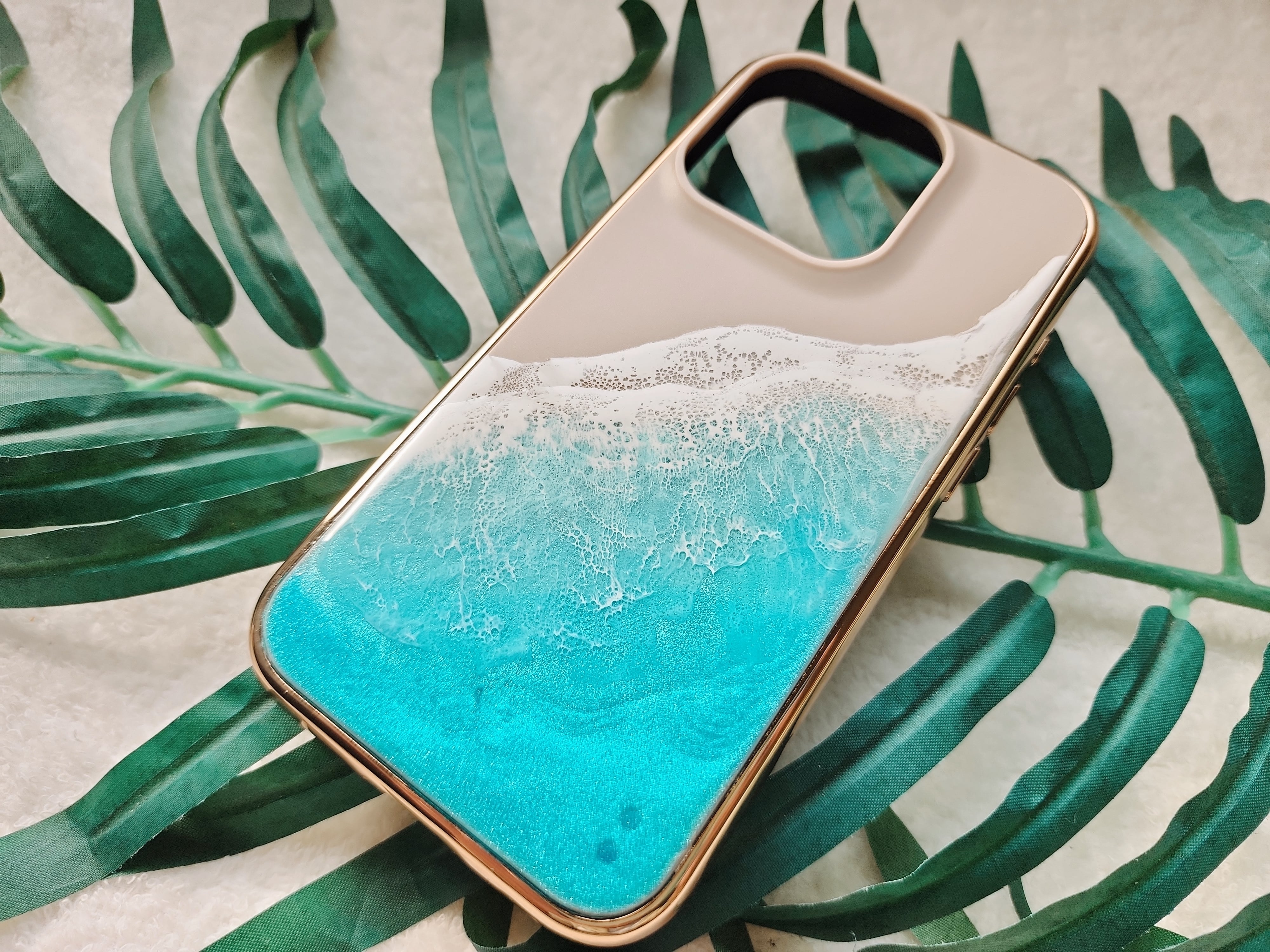 433.オーシャンレジンアート スマホケース | Leaf Edgez