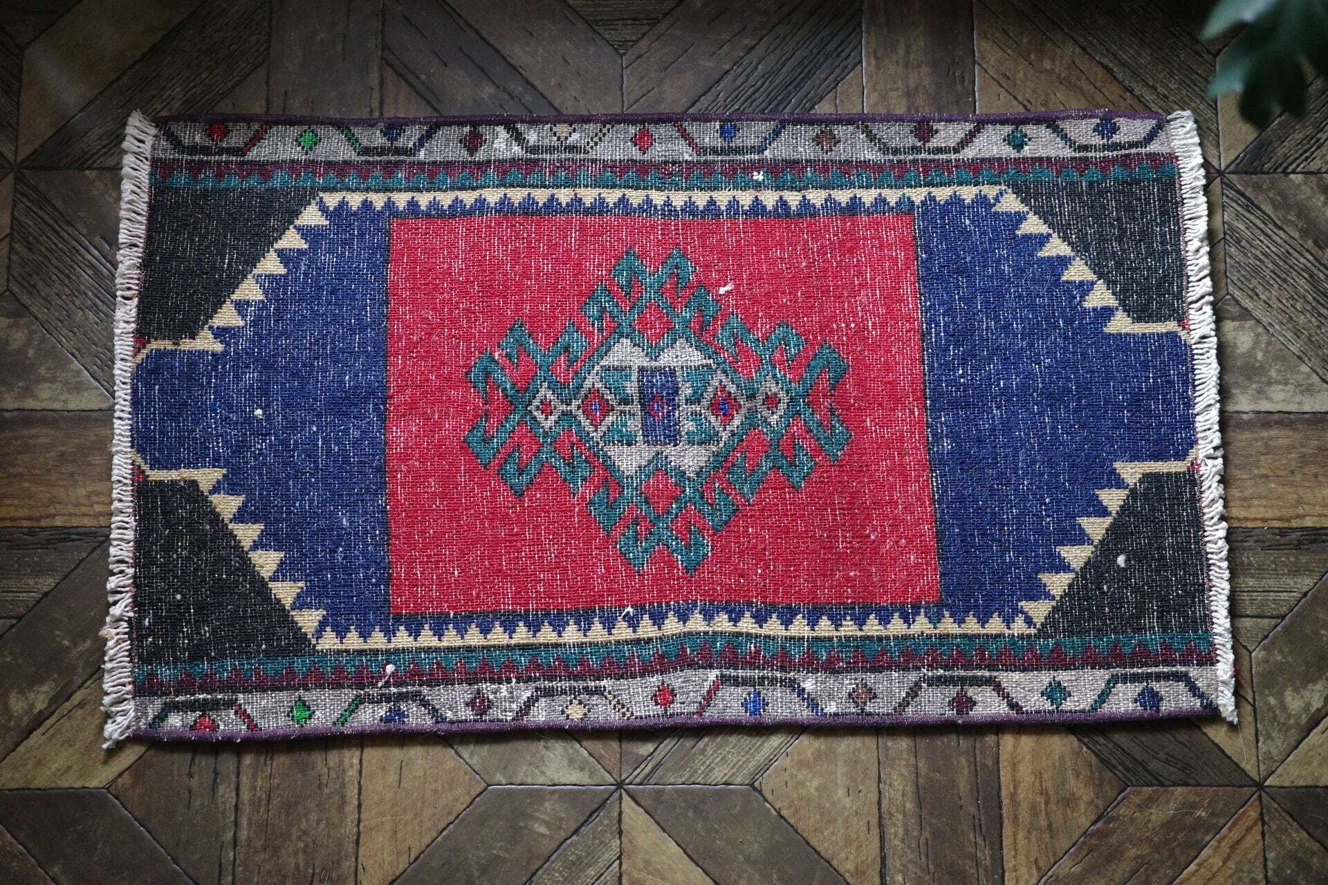Kilim Designs オールドキリム　ビンテージラグ　157 105 Kilim Designs オールドキリム ビンテージラグ 157 105 キリム