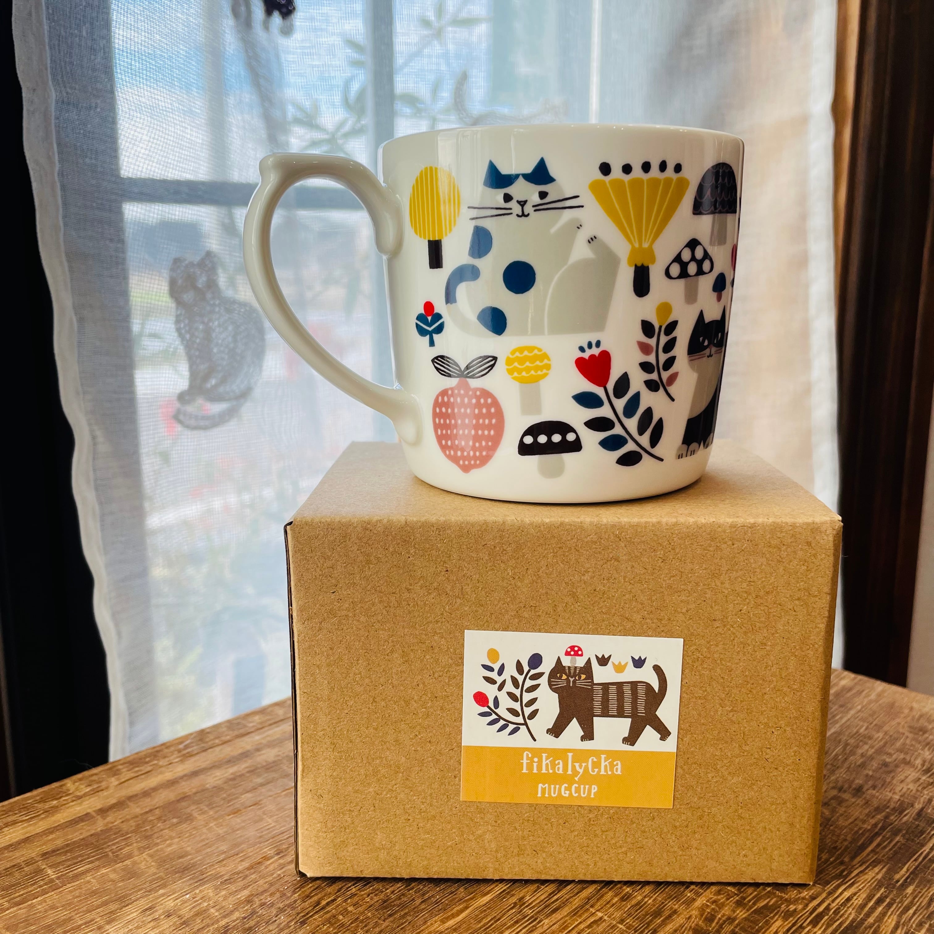 マグカップ｜fikalyckaマグ  猫雑貨 猫モチーフ 猫柄 猫グッズ おうち時間 黒猫 プレゼント プチギフト 贈り物