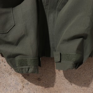 極美品完品 CWU-106/P M-R 13年納品 米軍実物 フライトジャケット GORE-TEX ゴアテックス ミディアム レギュラー