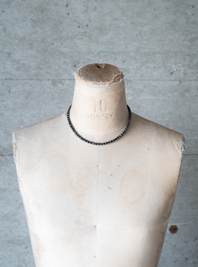 unknown 1980s Faceted glass beads necklace