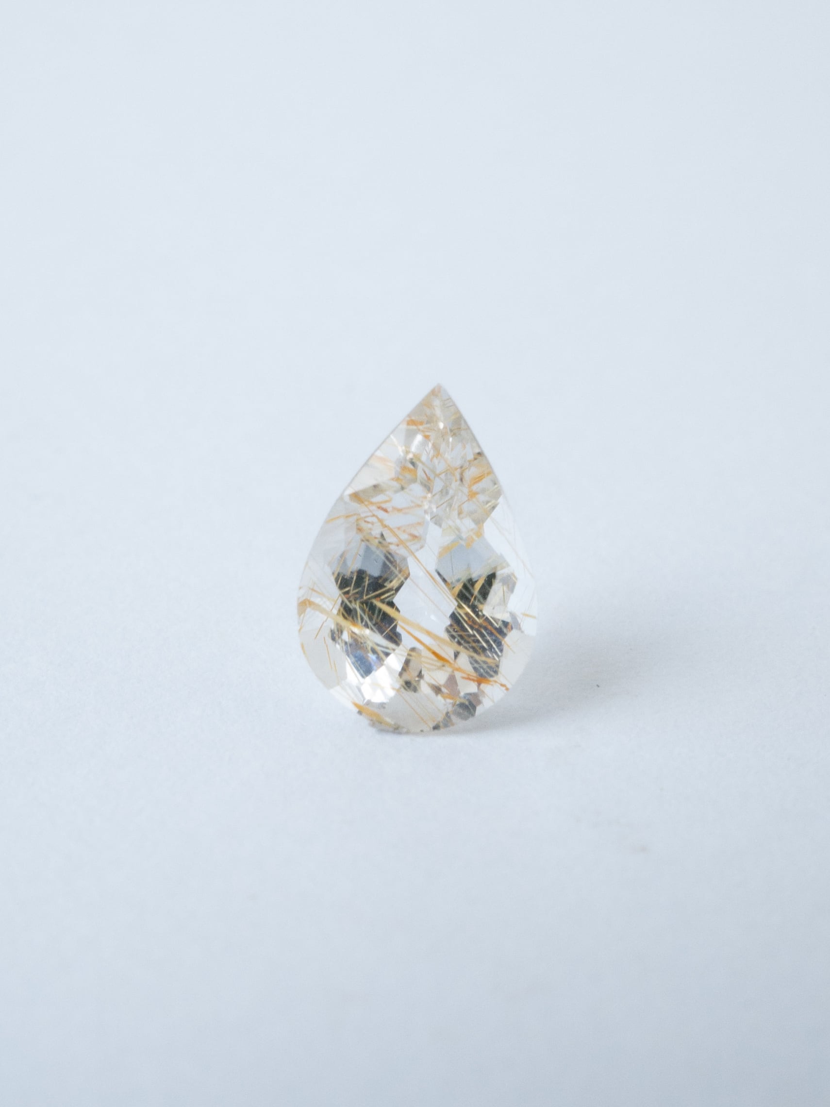 Limonite in Topaz | SELSHA