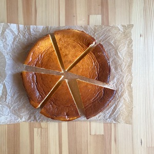 バスクチーズケーキ