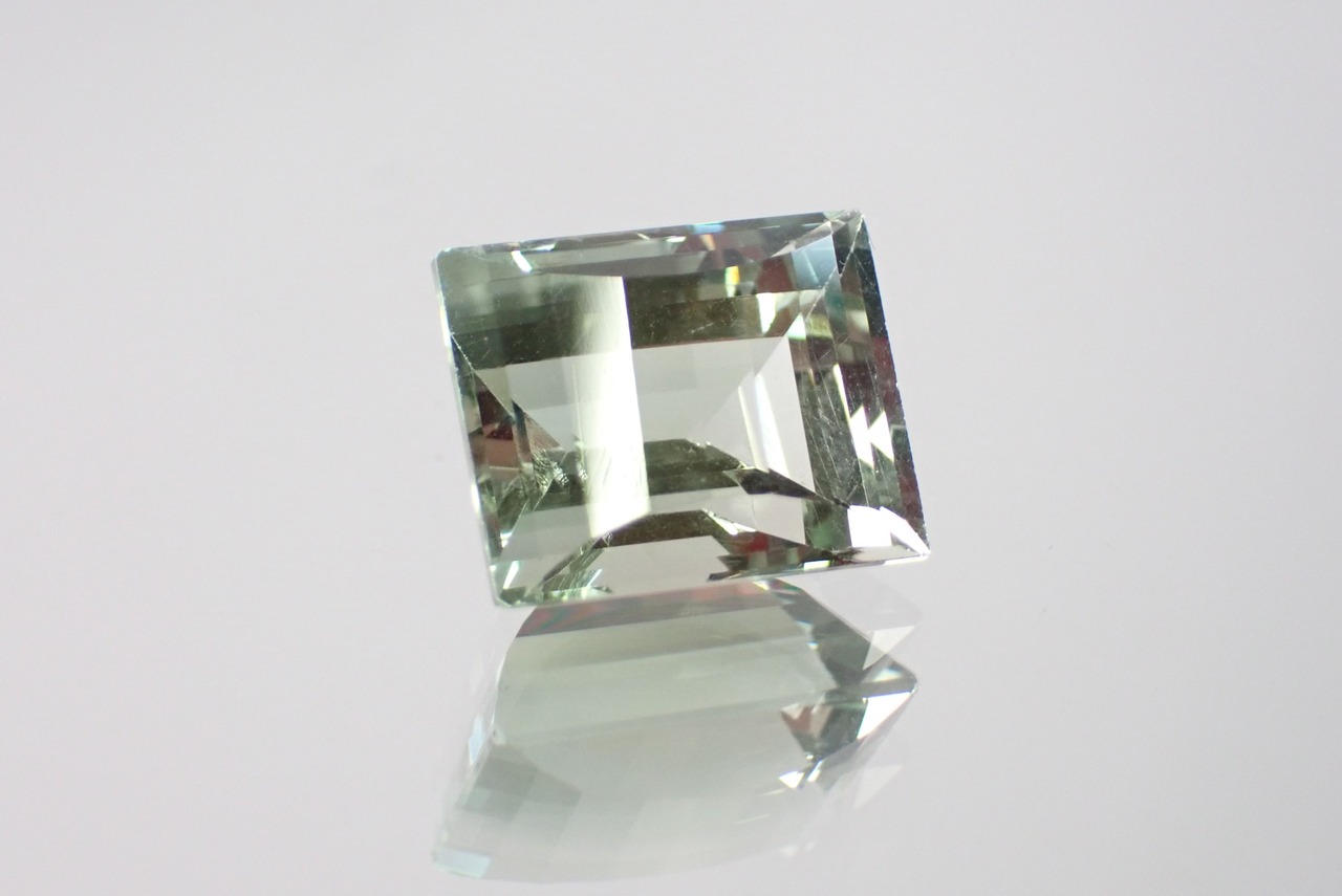 グリーンアメジスト　8.09ct　[C5‐367]