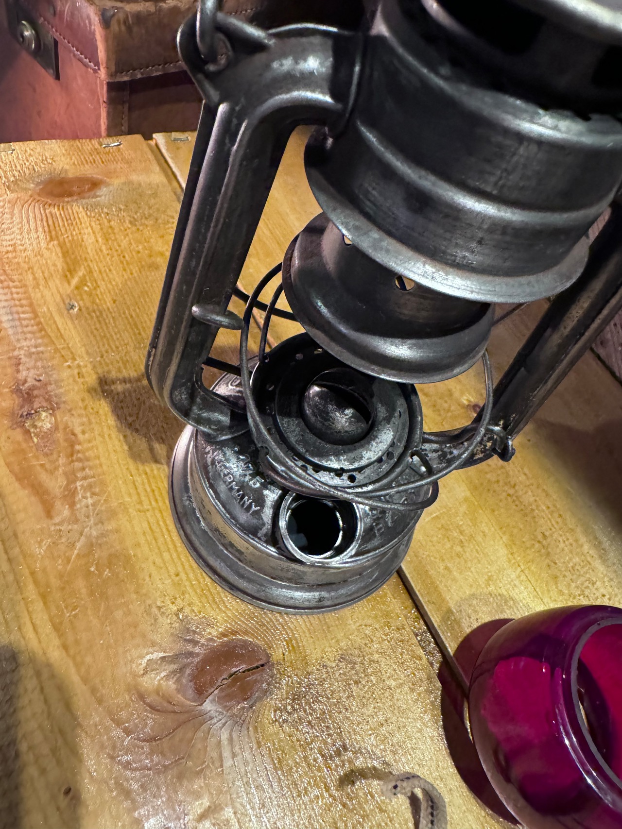 FEUERHAND 175 SUPER BABY レッド＆クリアグローブ