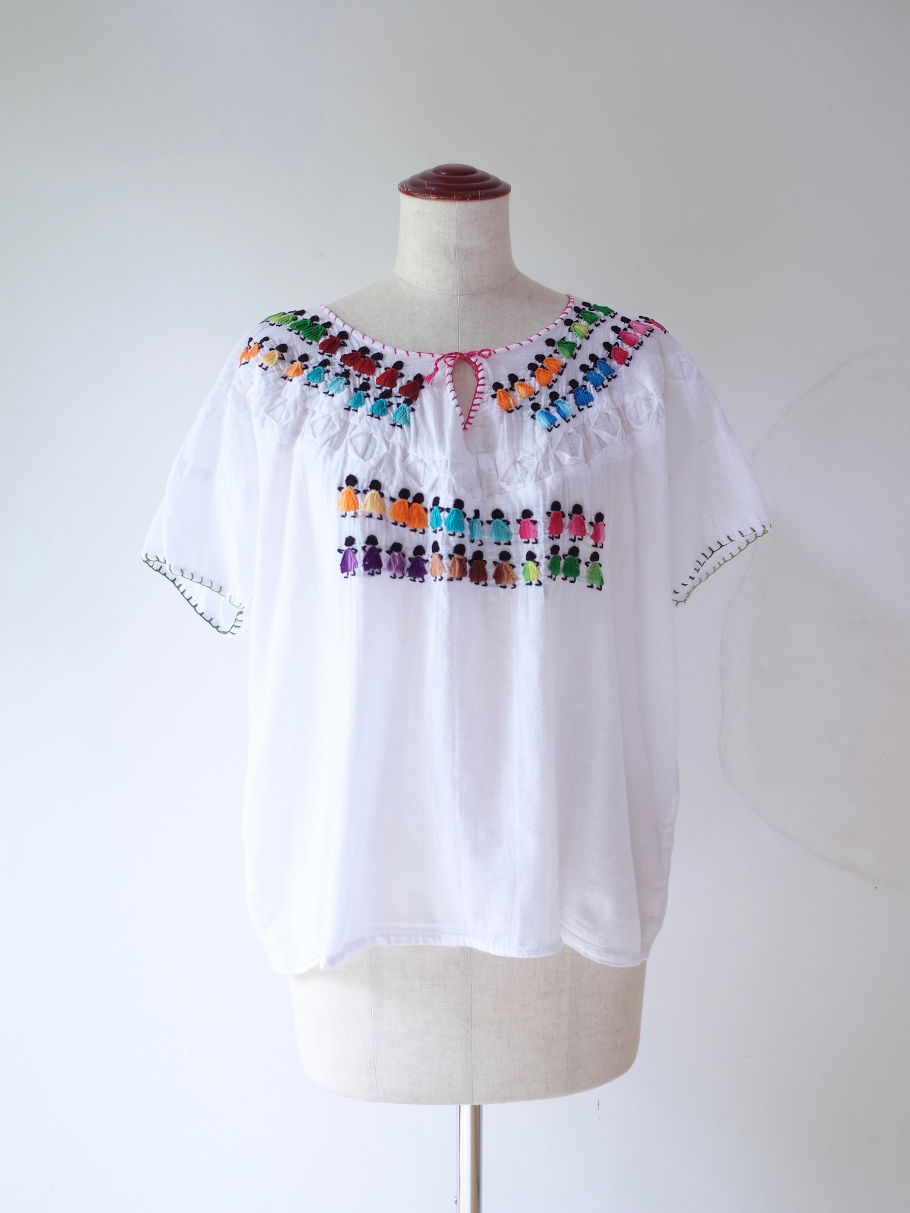 Mexican Embroidery Blouse
