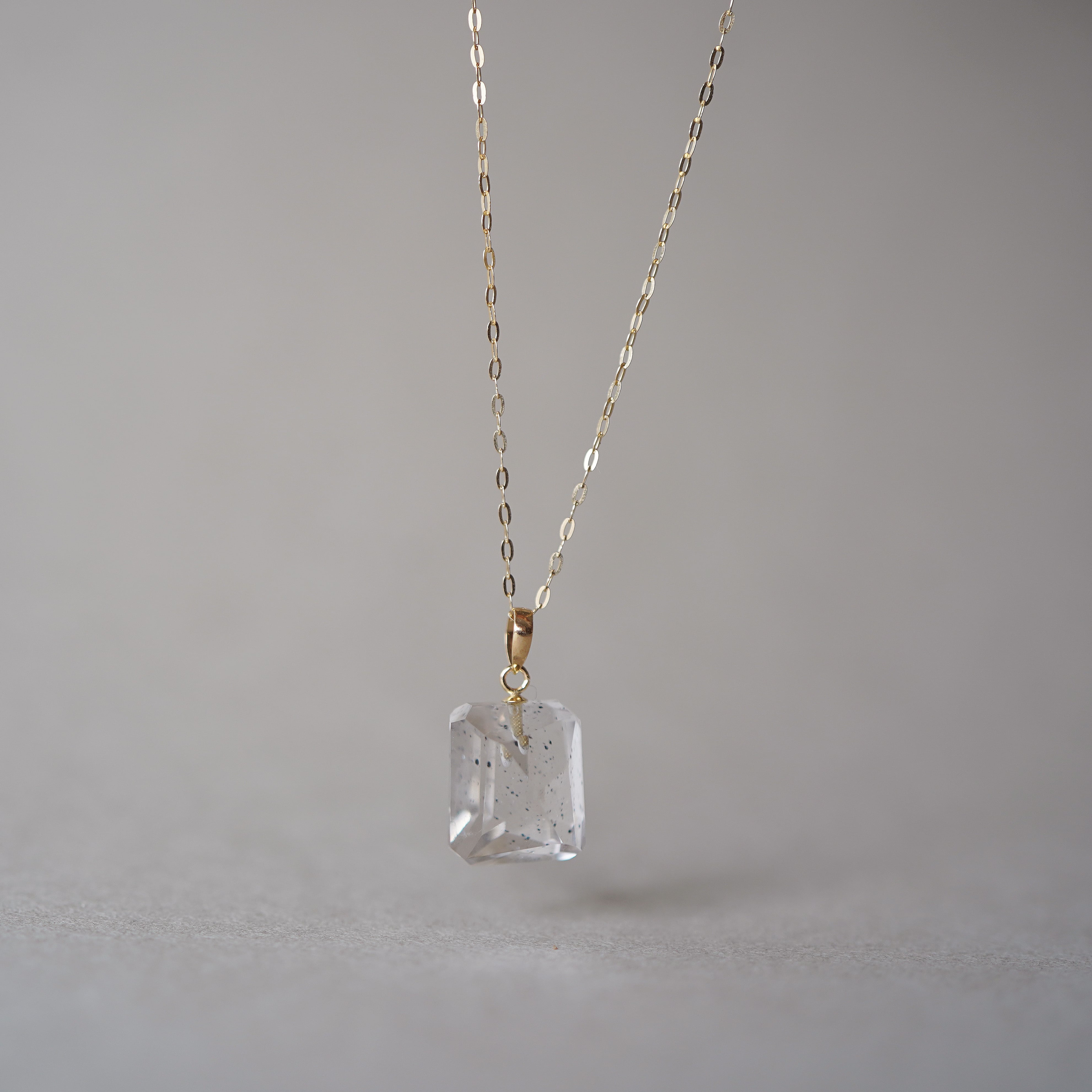 K10YG 天然石ネックレス【Inclusion Quartz】 | temtem