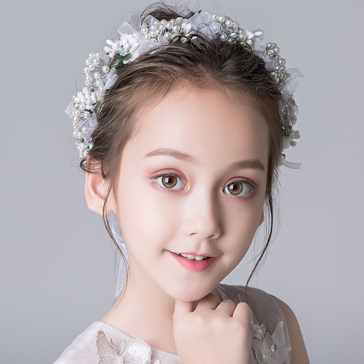 【新作即納】子供髪飾り　ヘッドドレス　森ガール　ピアノ発表会　ヘアアクセサリー    誕生日プレゼント　カチューシャ　七五三 　ダンス演出　結婚式　花冠  フラワーガール　パーティー髪飾り
