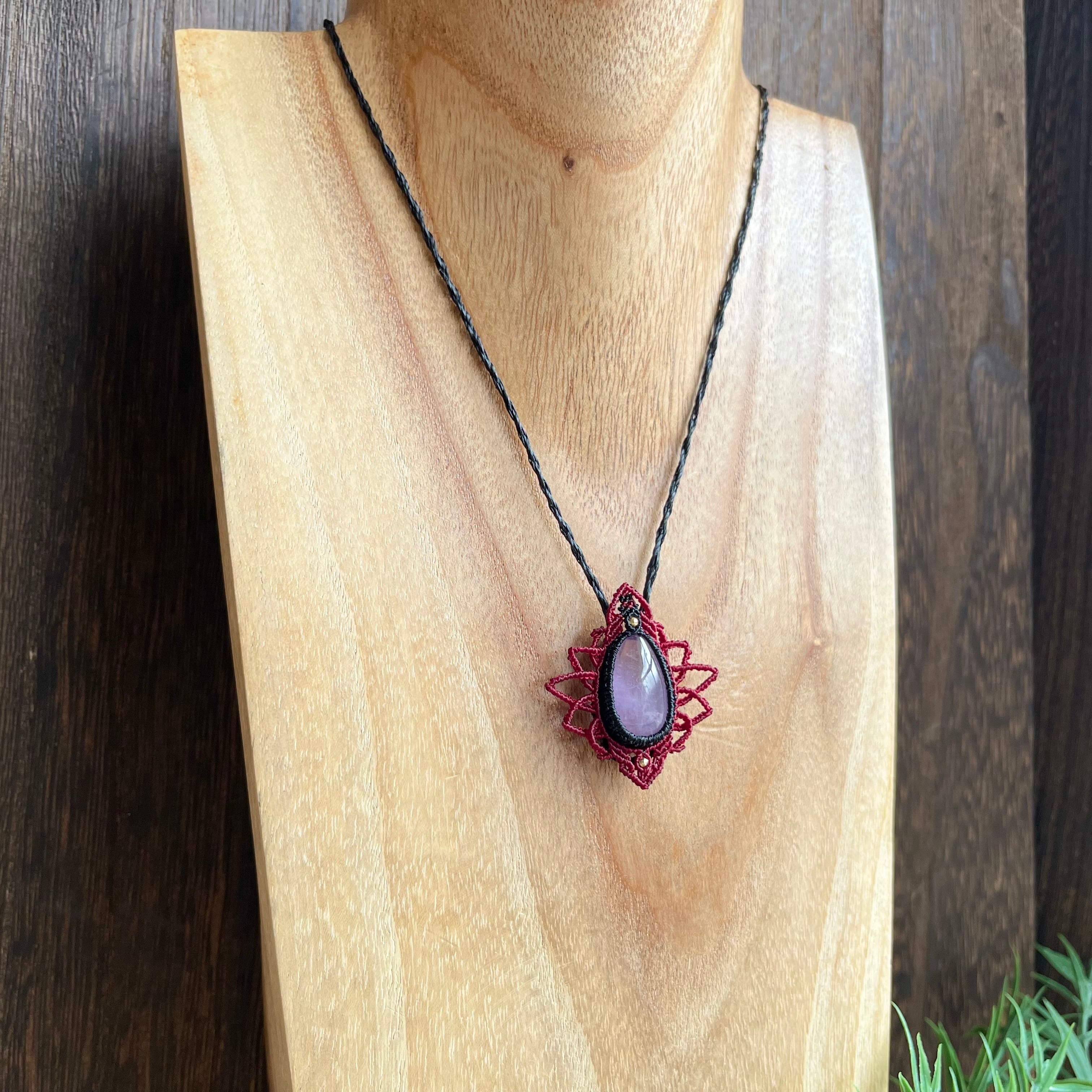 クンツァイト＆シトリン＆アメジストのマクラメ編みネックレス　ペンダント　天然石 楽天市場】天然石 カボションカット ペンダントトップ
