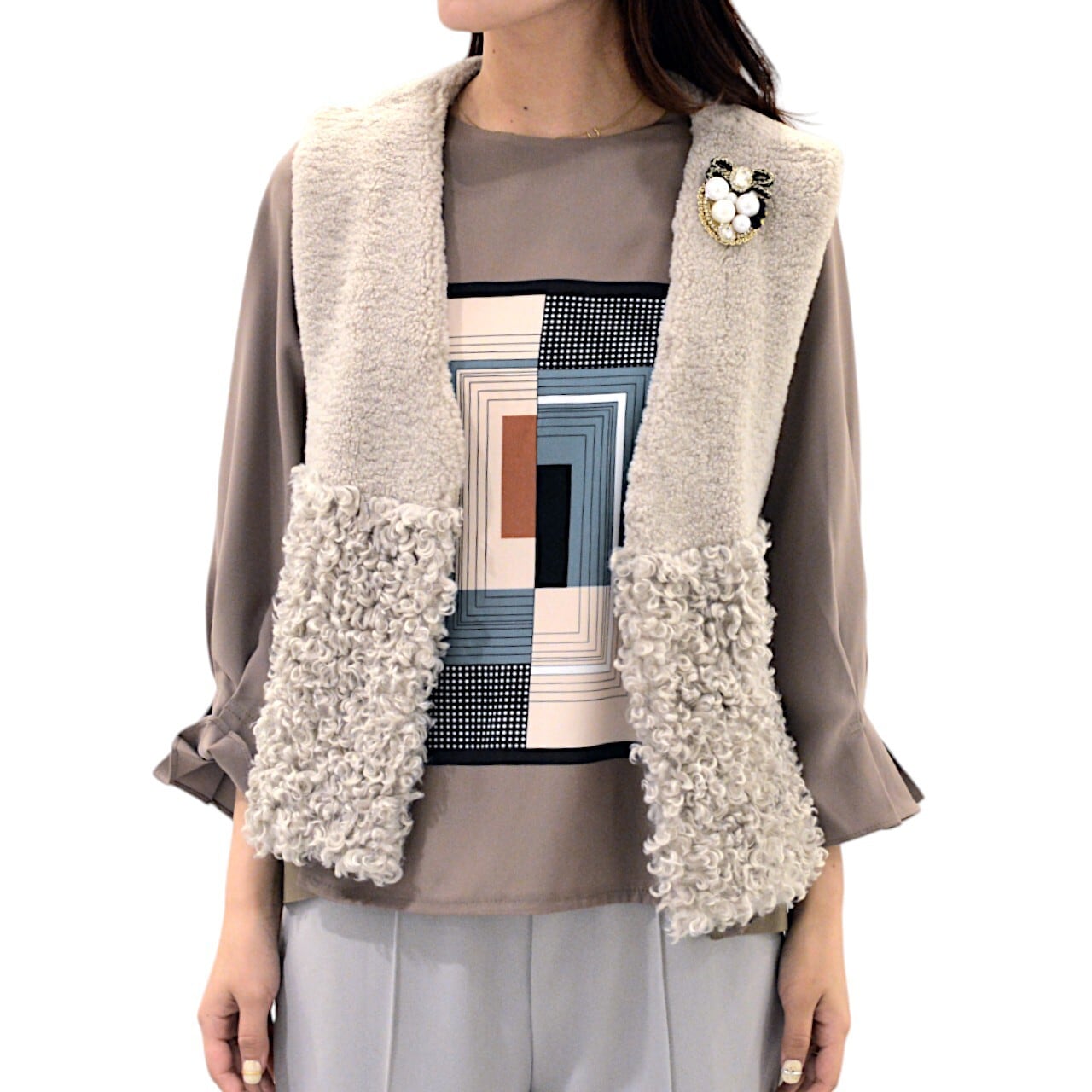 k*i様 OHGA プードル ベスト 美品！ohga プードルベスト - メルカリ