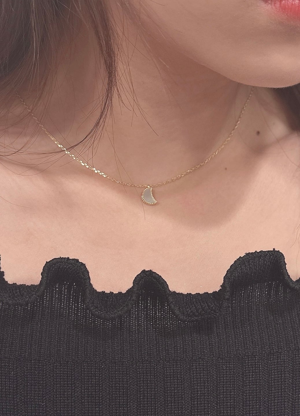 shell moon necklace [031] | SASSY ANGEL