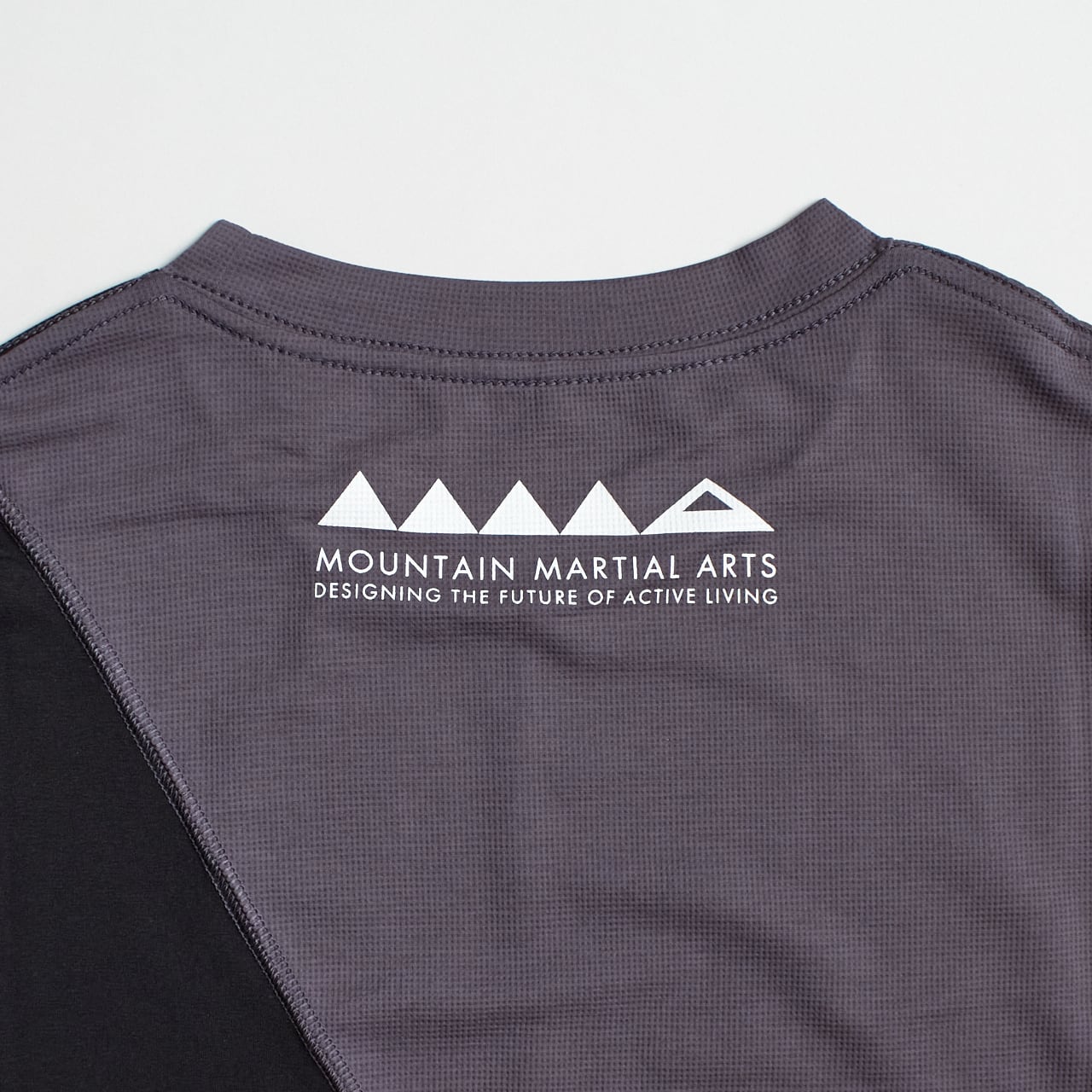 MMA（マウンテンマーシャルアーツ）MMA FRANKEN Run Tee -Charcoal