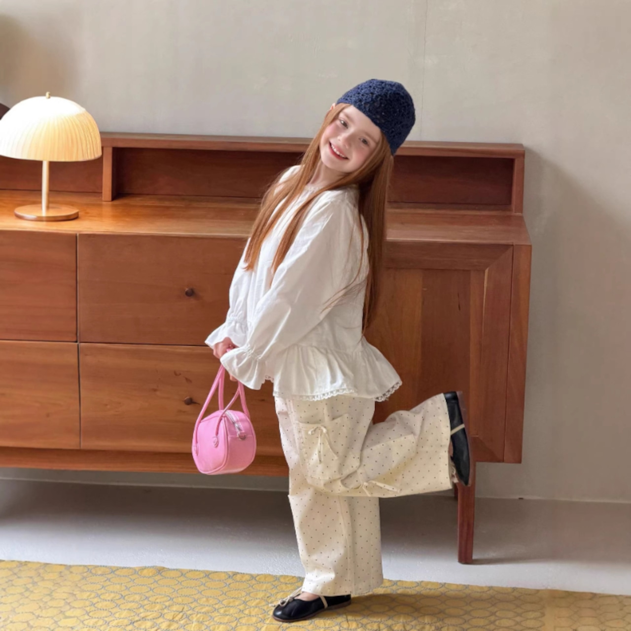 春韓国風レース裾ブラウス