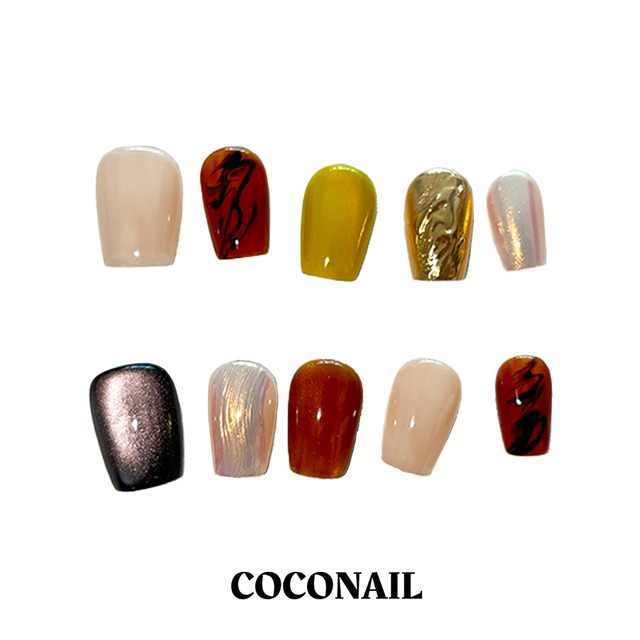 100%ハンドメイド「バイカラーのエレガントで高級感あふれるマグネットネイル」