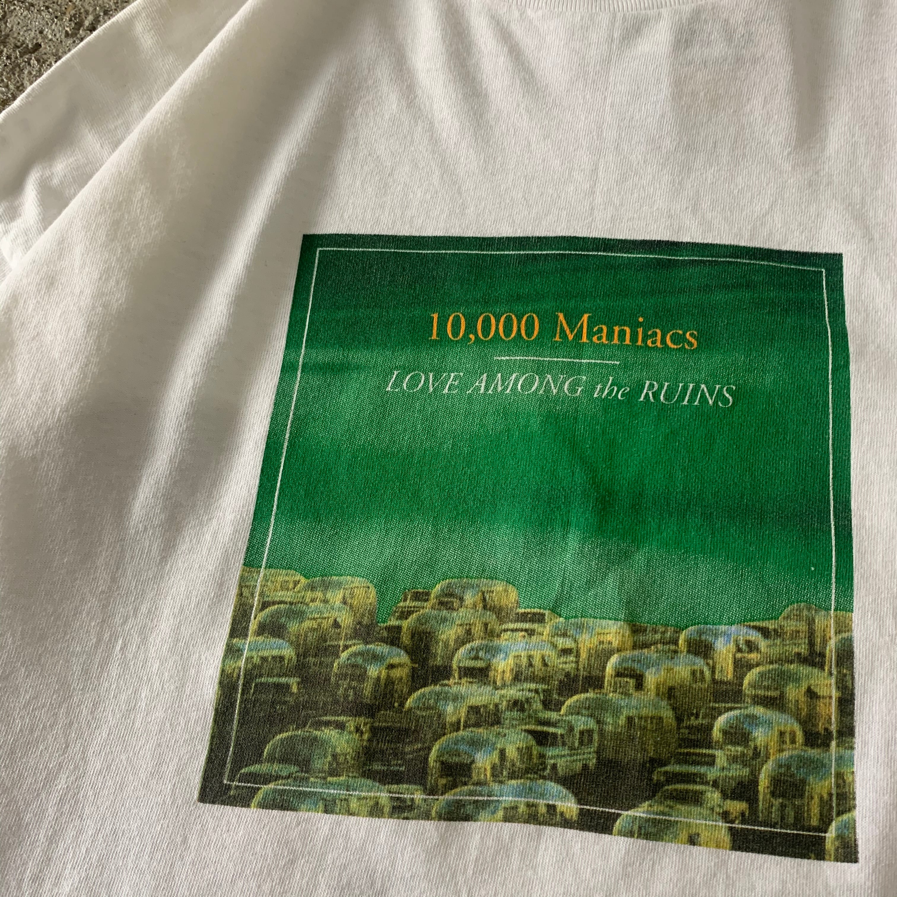 90s 10,000 maniacs T-shirt | What